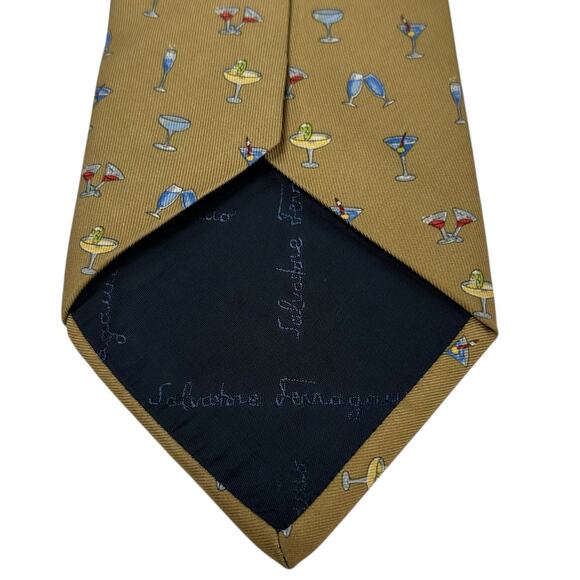 Salvatore Ferragamo Tan Multicolor Martini Cocktail Print Mens Tie - Picture 4 of 5